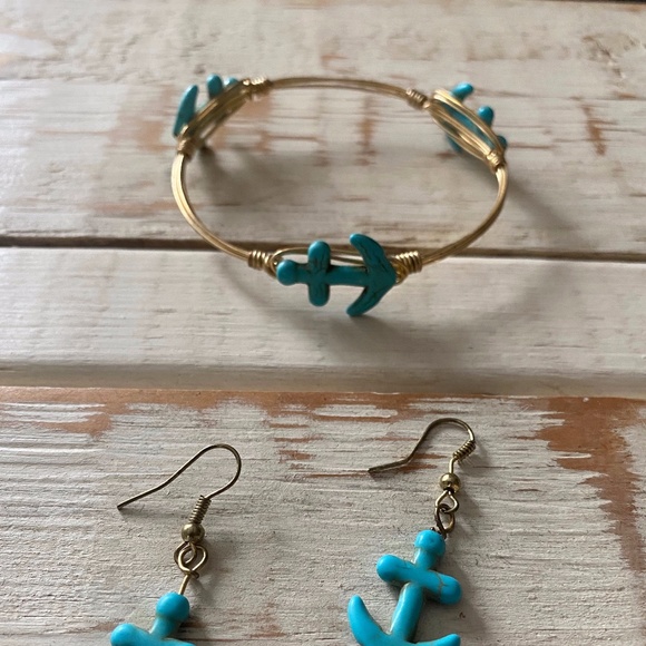 Anchor Bracelet and Earring Set - Picture 3 of 4